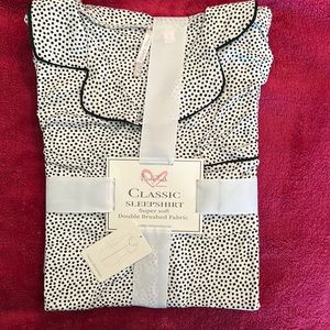 Body Touch Classic Nightshirt White & Black Polka Dots Size L